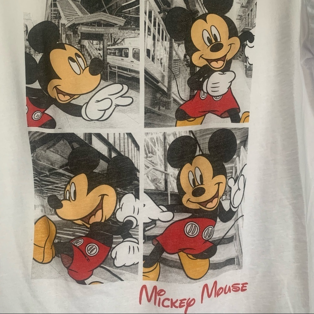Disney Mickey Mouse T-shirt Medium - Picture 2 of 7